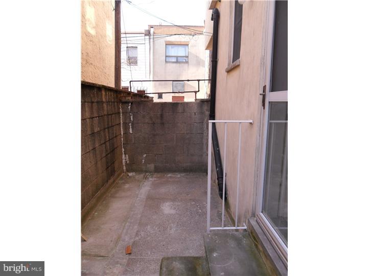 1610 West Ritner Street Philadelphia, PA 19145 - Photo 9 of 16 Exterior Back