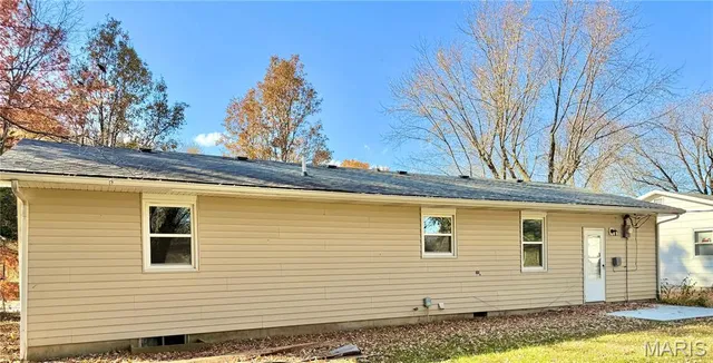 $205,000 | 708 Kerri Lynn Lane, Montgomery City, MO 63361