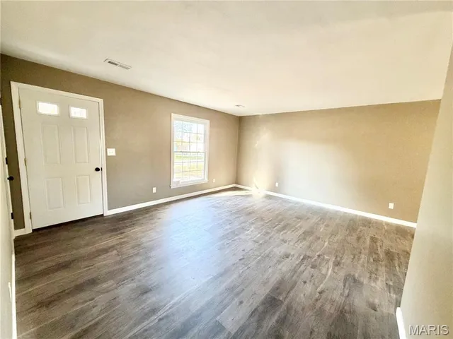 $205,000 | 708 Kerri Lynn Lane, Montgomery City, MO 63361