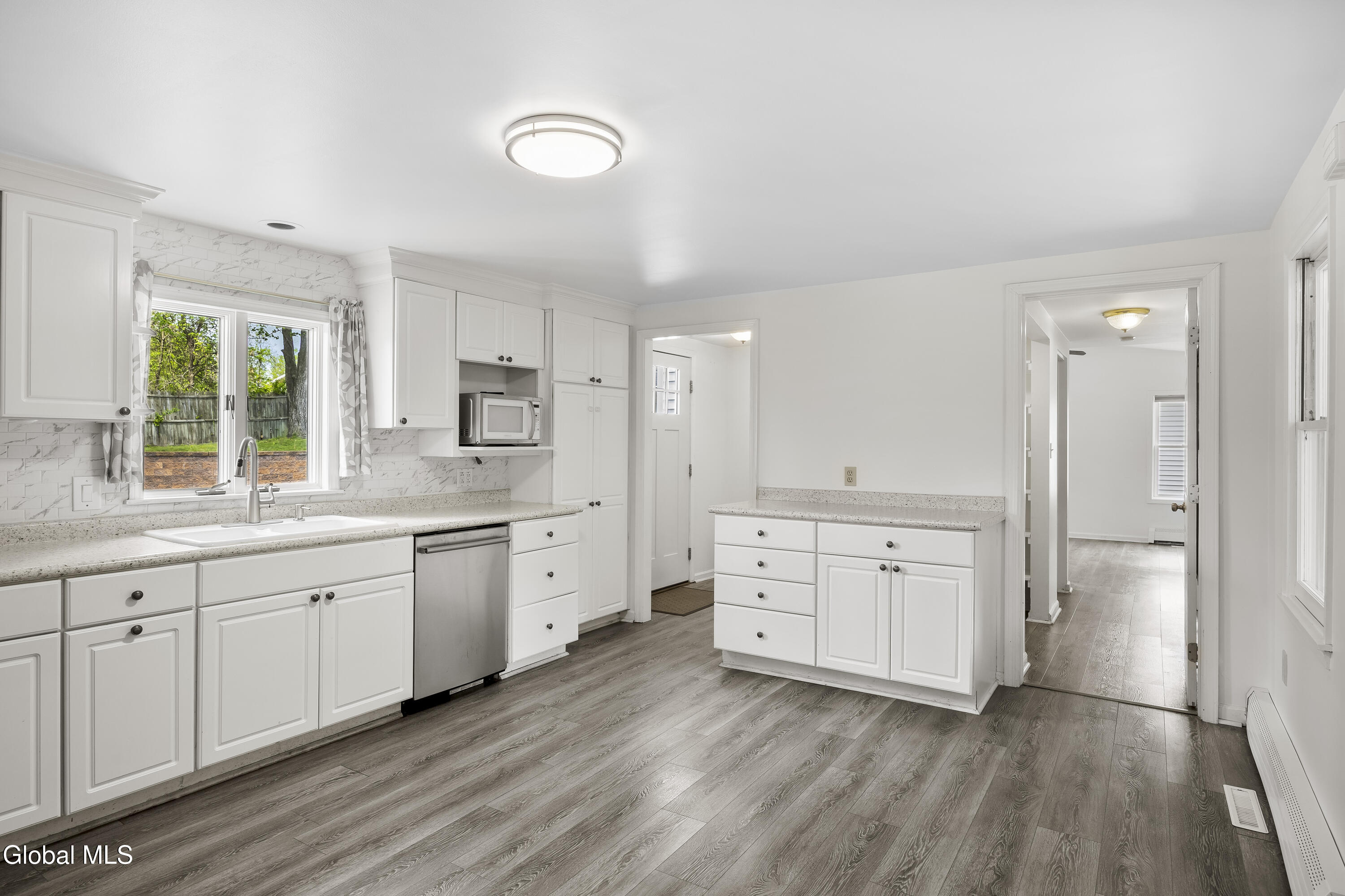 375 Sand Creek Road Colonie, NY 12205 - Photo 8 of 31 10