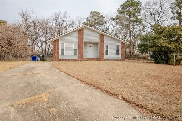 $1,800 | 100 Lewiston Court, Fayetteville, NC 28314