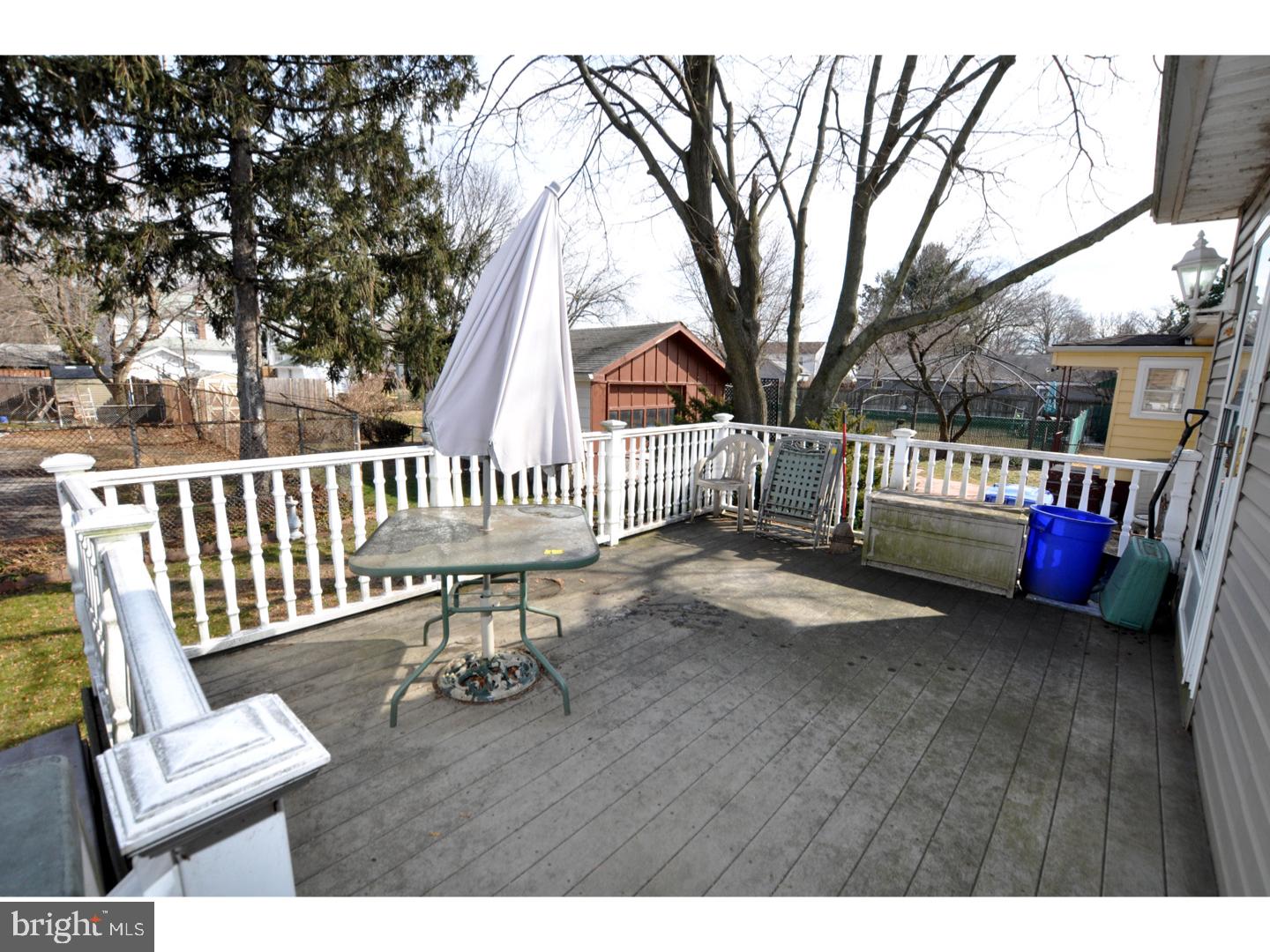 109 South Chester Avenue Riverside, NJ 08075 - Photo 24 of 25 Deck