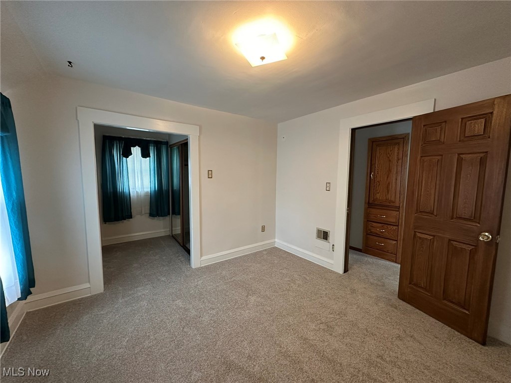 1111 Spring Road Cleveland, OH 44109 - Photo 14 of 18