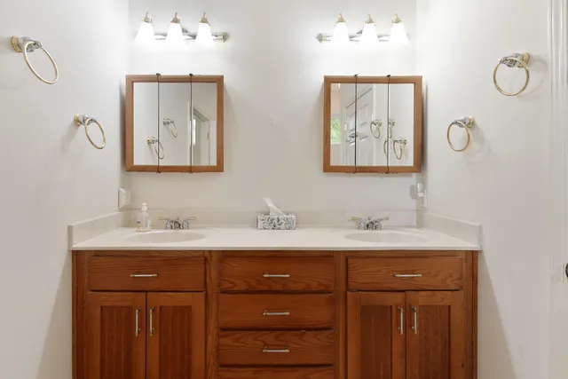 $449,000 | 367 Okaloosa Avenue, Valparaiso, FL 32580