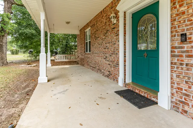 $449,000 | 367 Okaloosa Avenue, Valparaiso, FL 32580