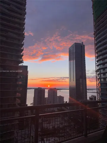 $3,500 | 60 Southwest 13th Street, Unit 2806, Miami, FL 33130