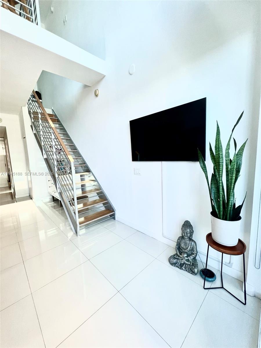 60 Southwest 13th Street, Unit 2806 Miami, FL 33130 - Photo 9 of 21