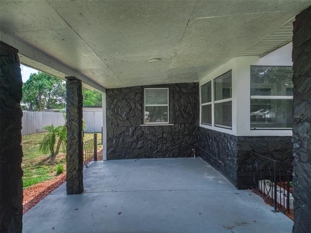 201 Brooks Road Frostproof, FL 33843 - Photo 4 of 26 Gallery Image 4