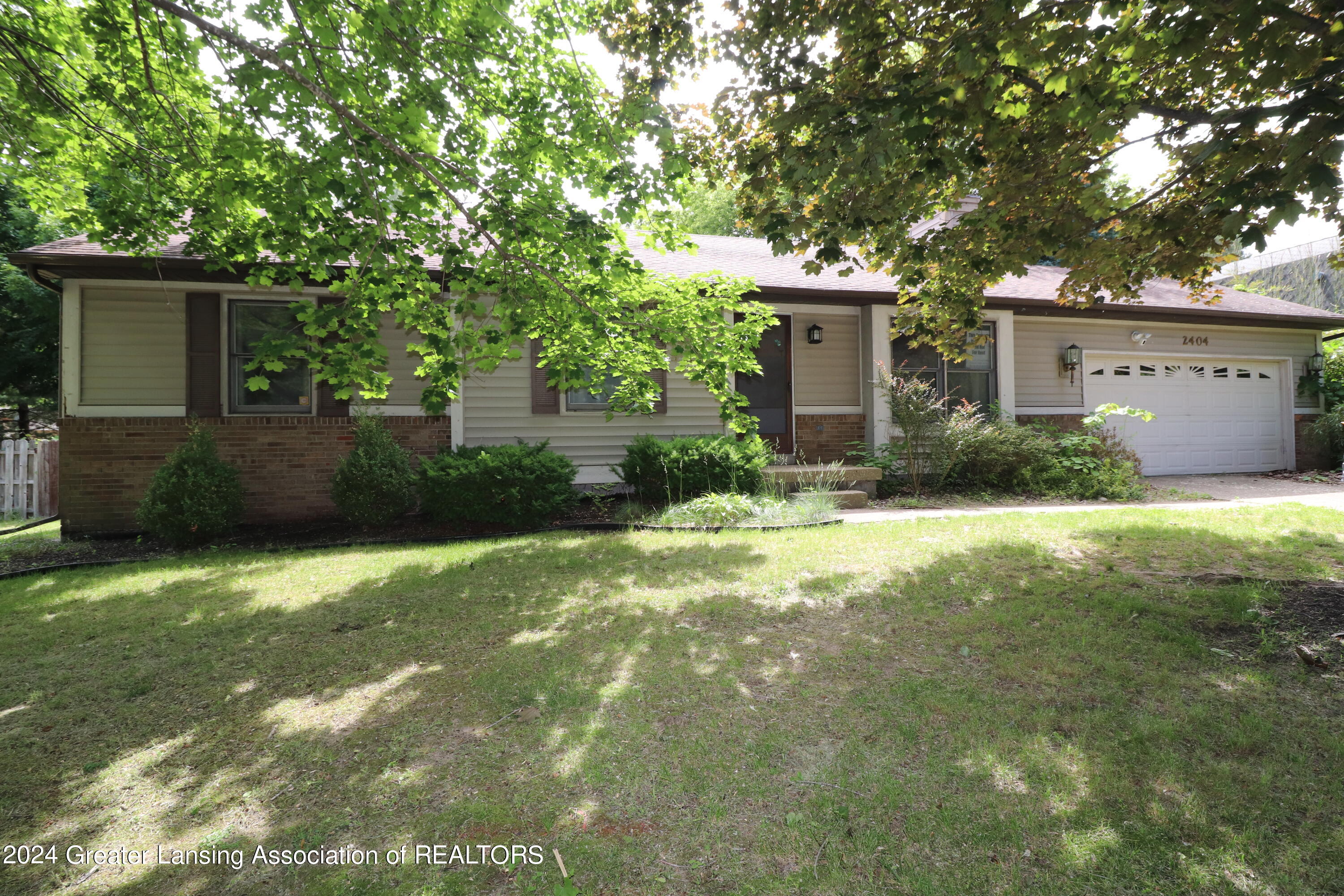 2404 Pine Tree Road Holt, MI 48842 - Photo 1 of 28 IMG_6239