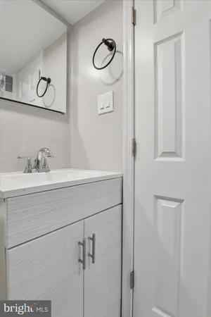 $1,500 | 318 Ashbourne Road, Claymont, DE 19703