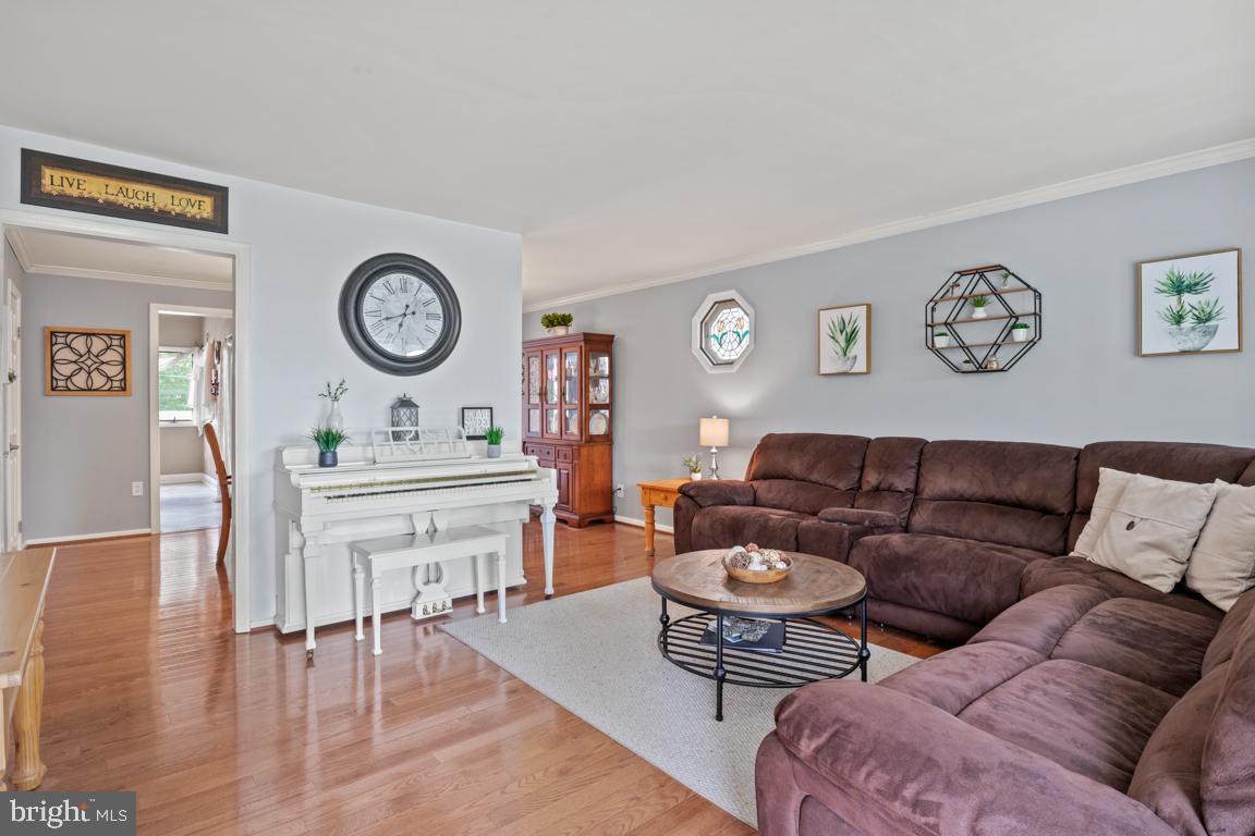 506 Exton Road Hatboro, PA 19040 - Photo 5 of 37