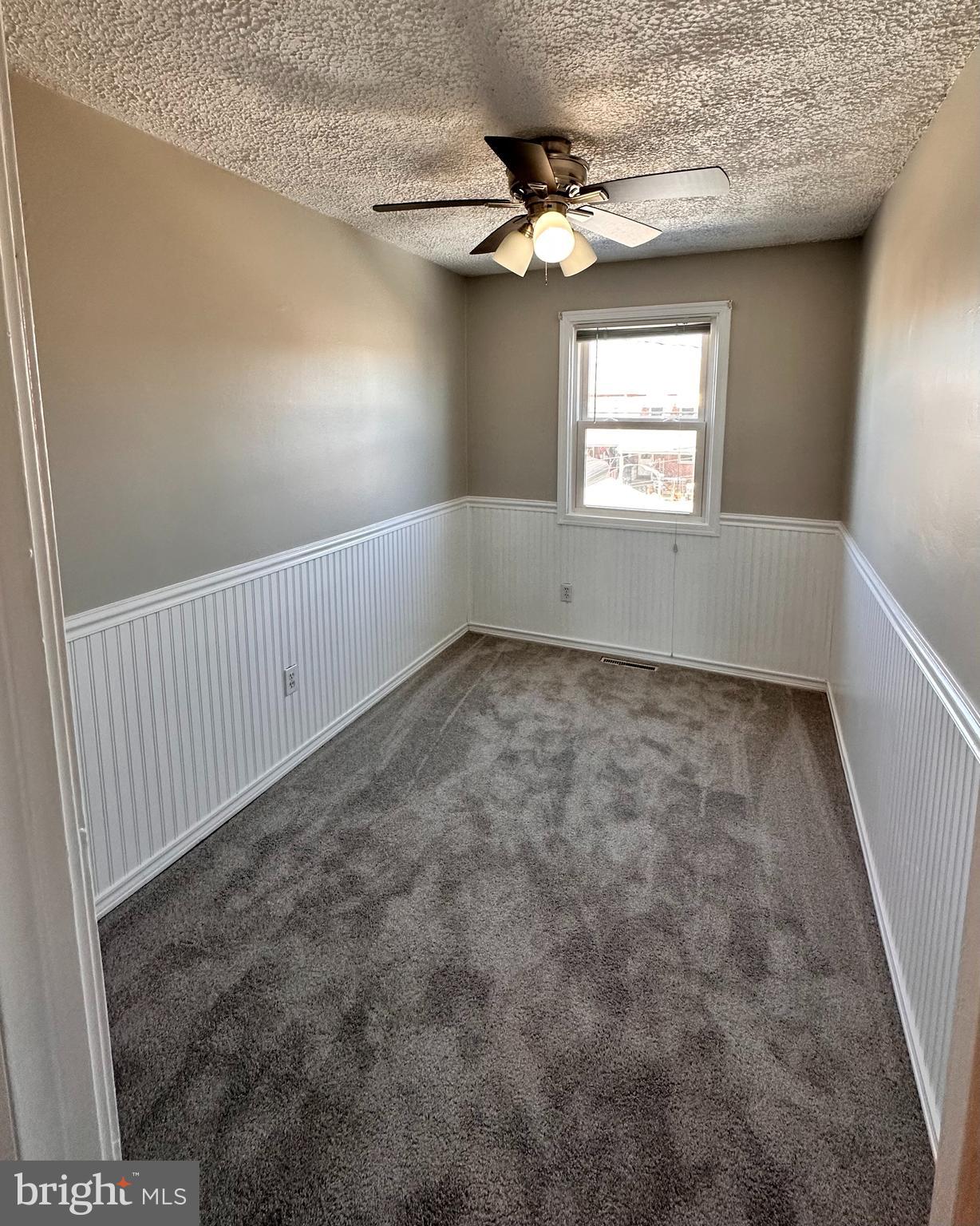 8154 North Boundary Road Dundalk, MD 21222 - Photo 28 of 54 With Wainscoating