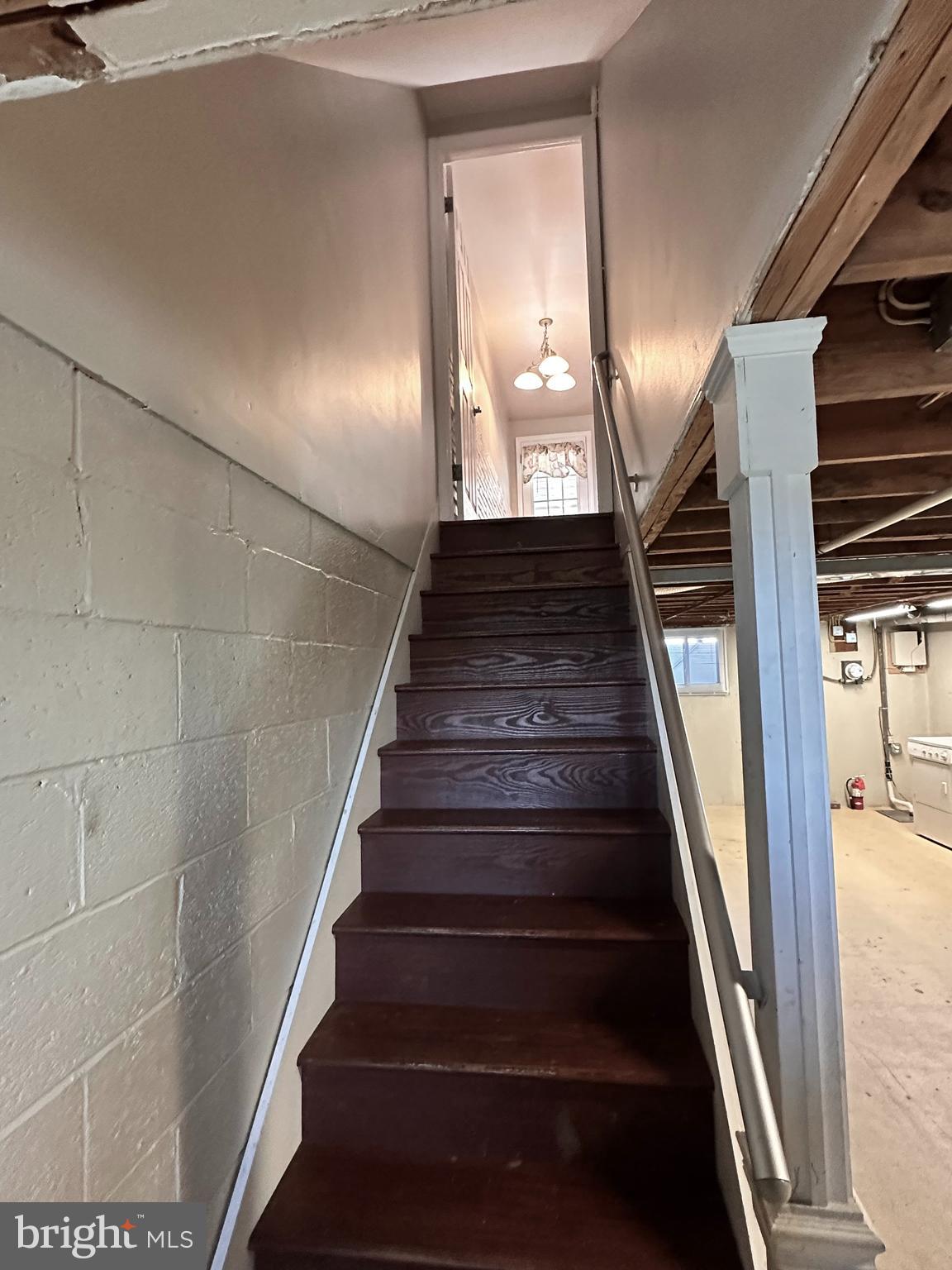 8154 North Boundary Road Dundalk, MD 21222 - Photo 37 of 54 Basement Stairs