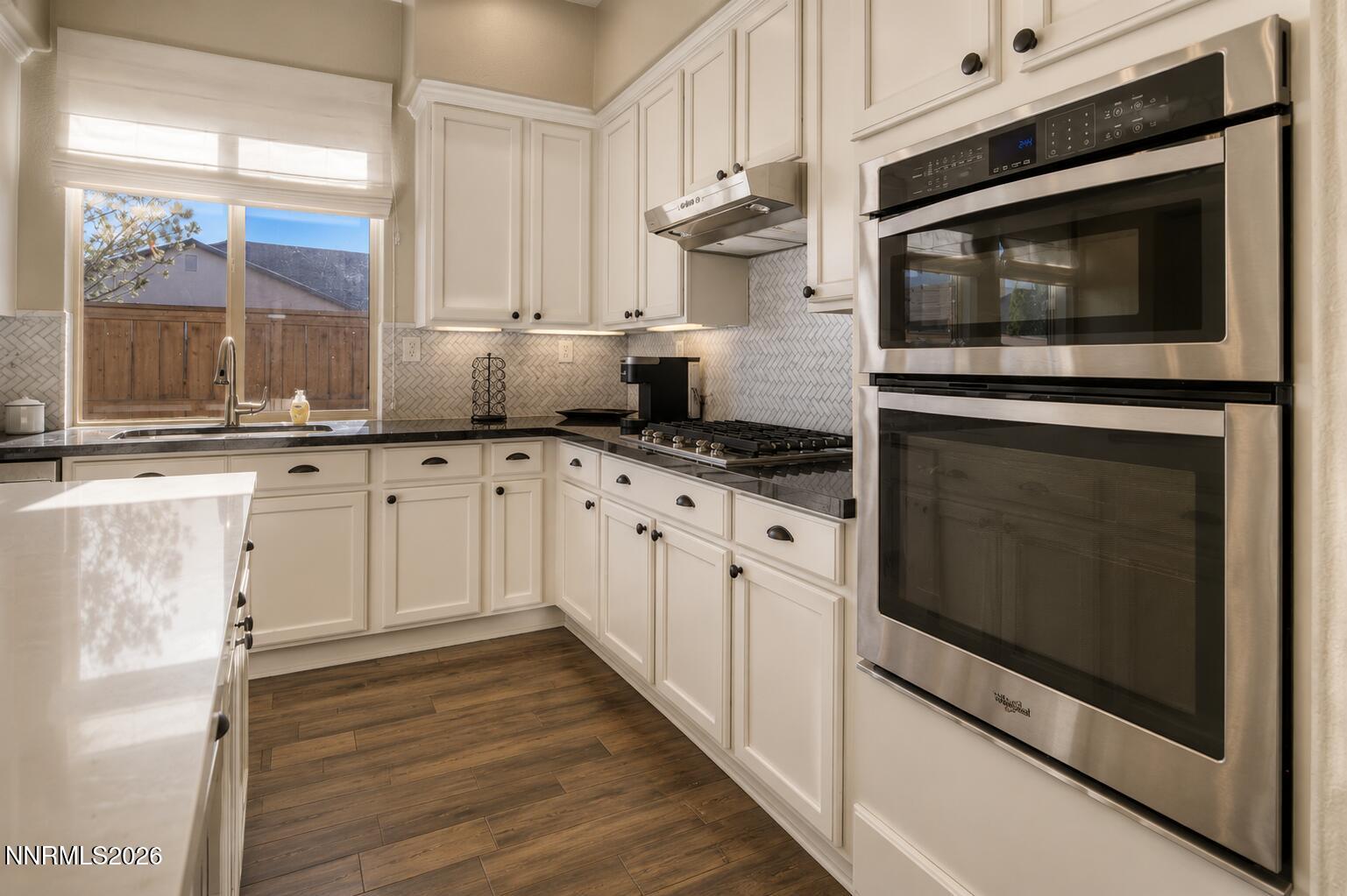10590 Apple Mill Court Reno, NV 89521 - Photo 11 of 35 Interior (22)