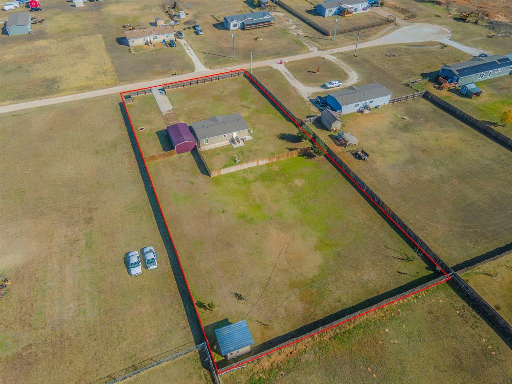 142 Lillie Valley Road Waco, TX 76705 - Photo 5 of 35