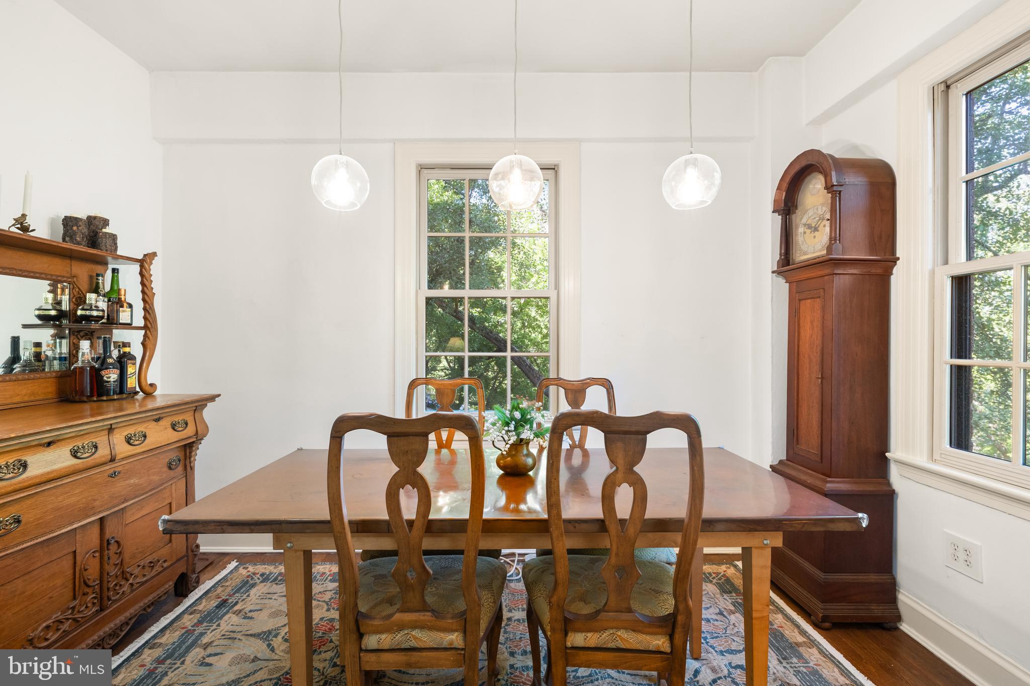 2032 Belmont Road Northwest, Unit 302 Washington, DC 20009 - Photo 15 of 31 Dining Room View