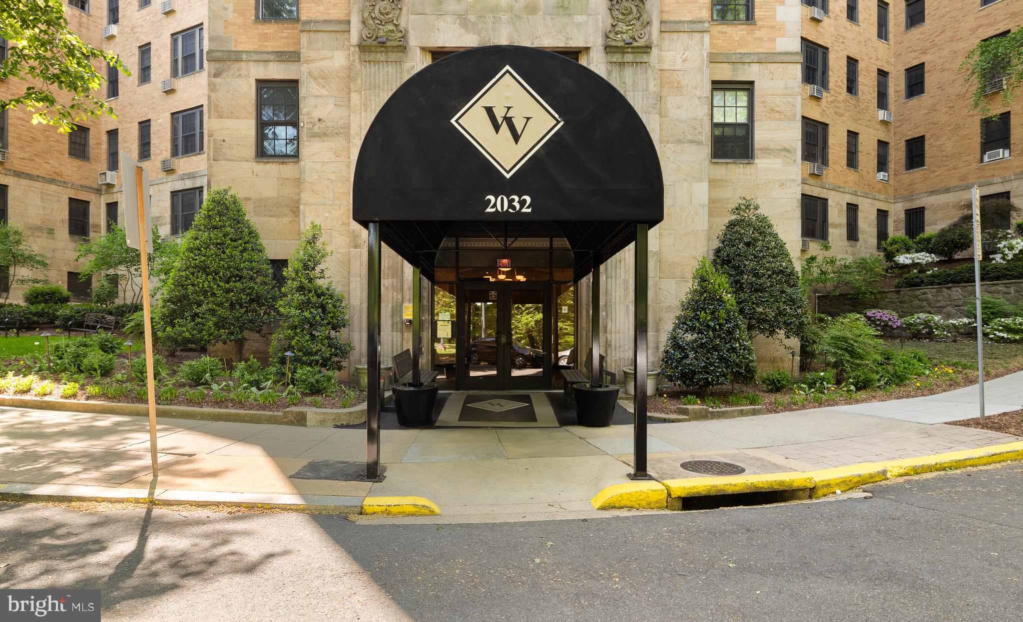 2032 Belmont Road Northwest, Unit 302 Washington, DC 20009 - Photo 2 of 31 Valley Vista Condominium