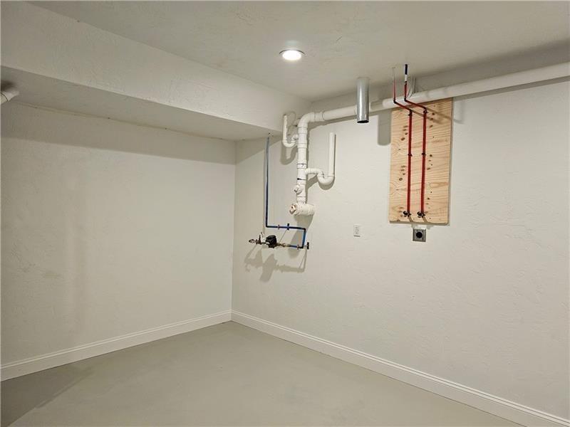 801 Wimbledon Drive Mount Pleasant, PA 15666 - Photo 18 of 18 a view of a room with window