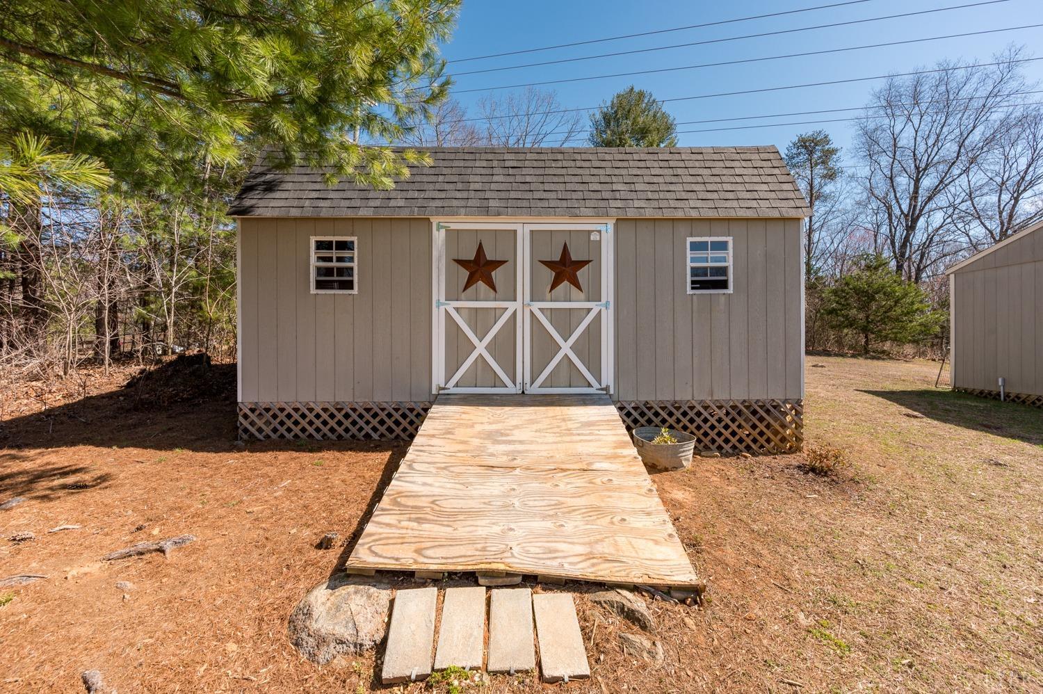 375 East Perch Road Monroe, VA 24574 - Photo 54 of 73 a front view of a house with a garden