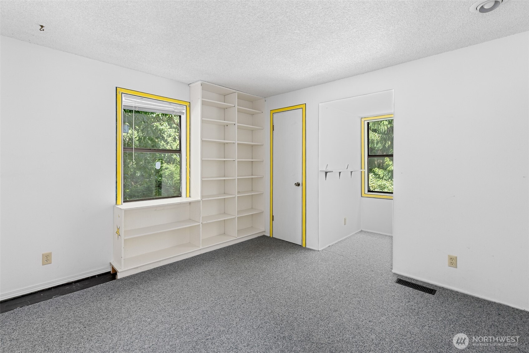 6391 Northeast Tolo Road Bainbridge Island, WA 98110 - Photo 35 of 40 Gallery Image 35