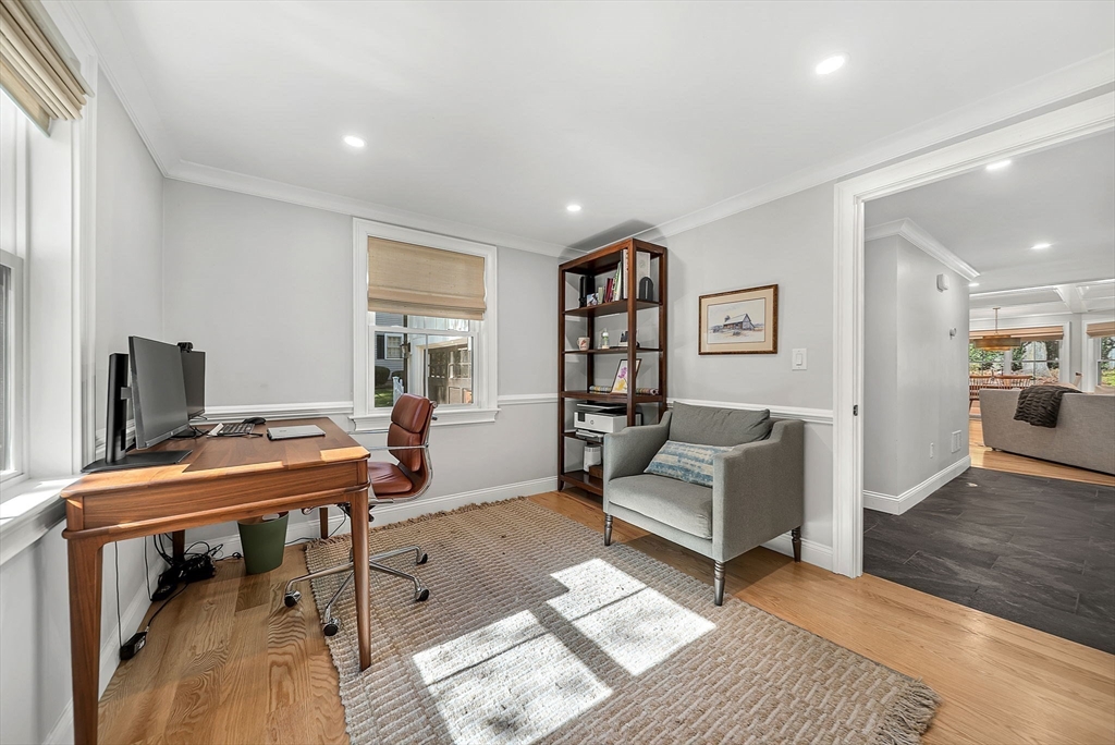 79 Alba Road Wellesley, MA 02481 - Photo 13 of 41