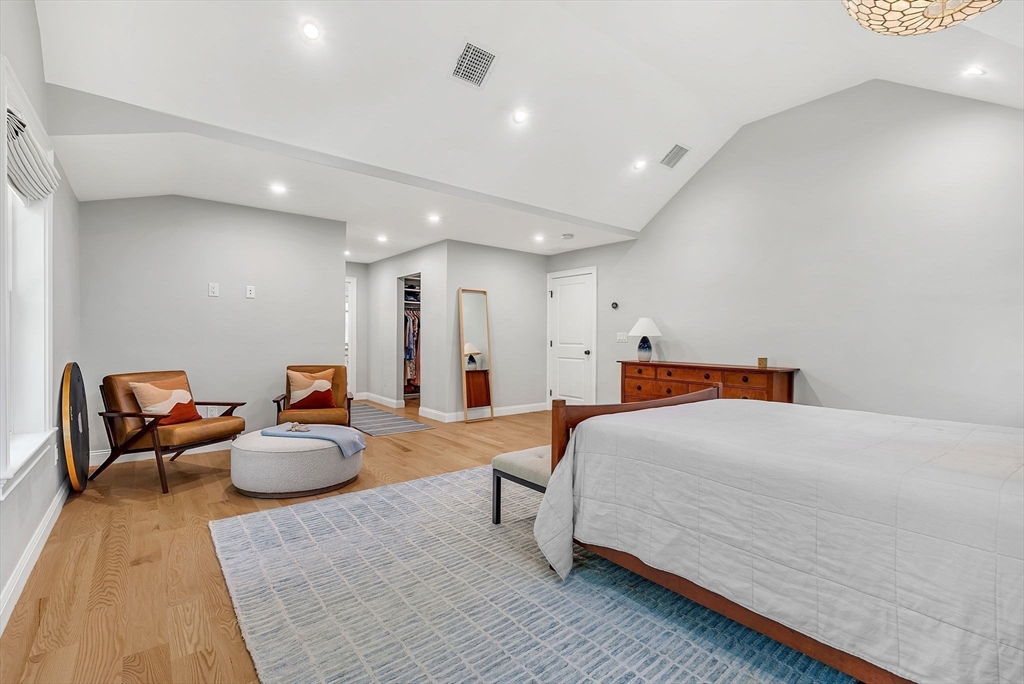 79 Alba Road Wellesley, MA 02481 - Photo 17 of 41