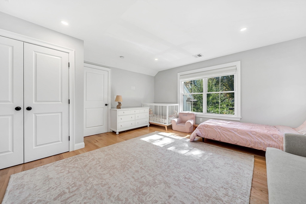 79 Alba Road Wellesley, MA 02481 - Photo 22 of 41