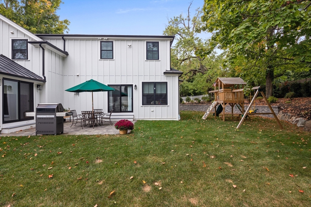 79 Alba Road Wellesley, MA 02481 - Photo 35 of 41