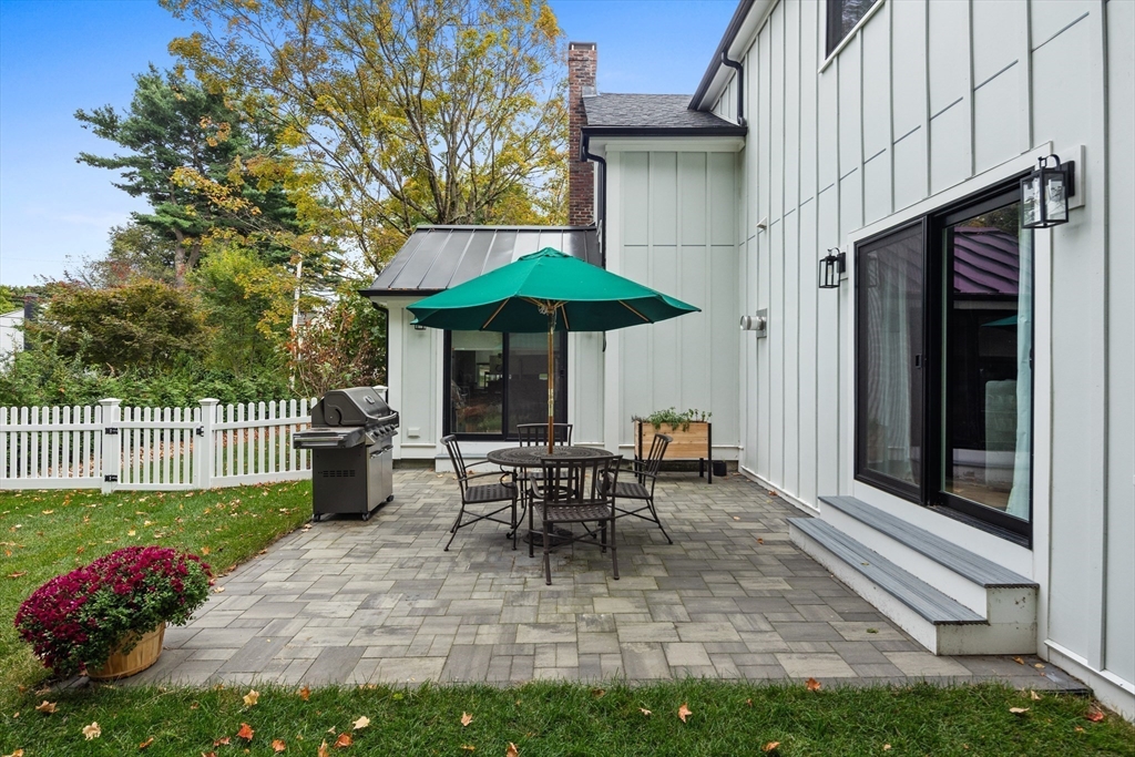 79 Alba Road Wellesley, MA 02481 - Photo 36 of 41