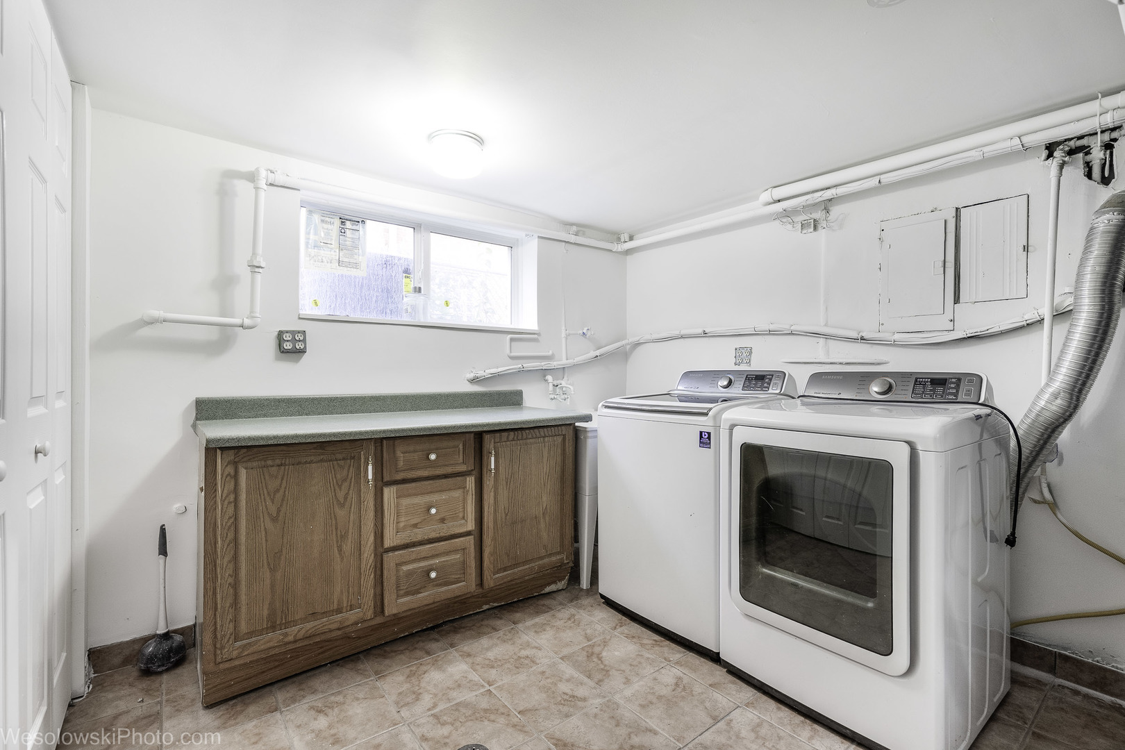 7261 East Prairie Road Lincolnwood, IL 60712 - Photo 29 of 38 Gallery Image 29