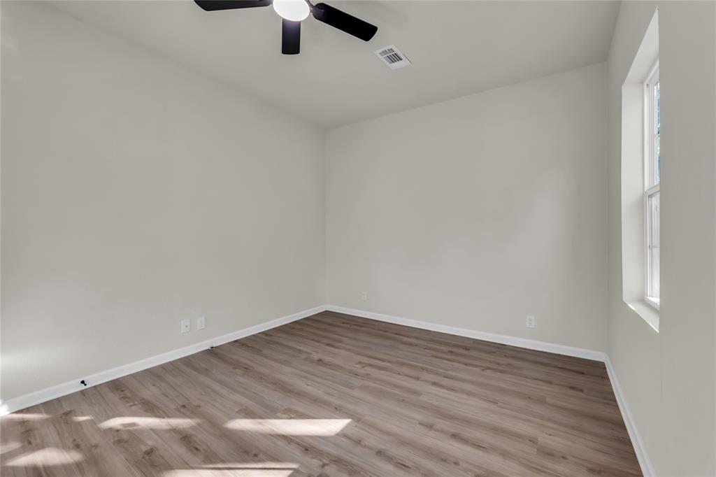 2524 McFerrin Avenue Waco, TX 76708 - Photo 23 of 29 wooden floor in an empty room