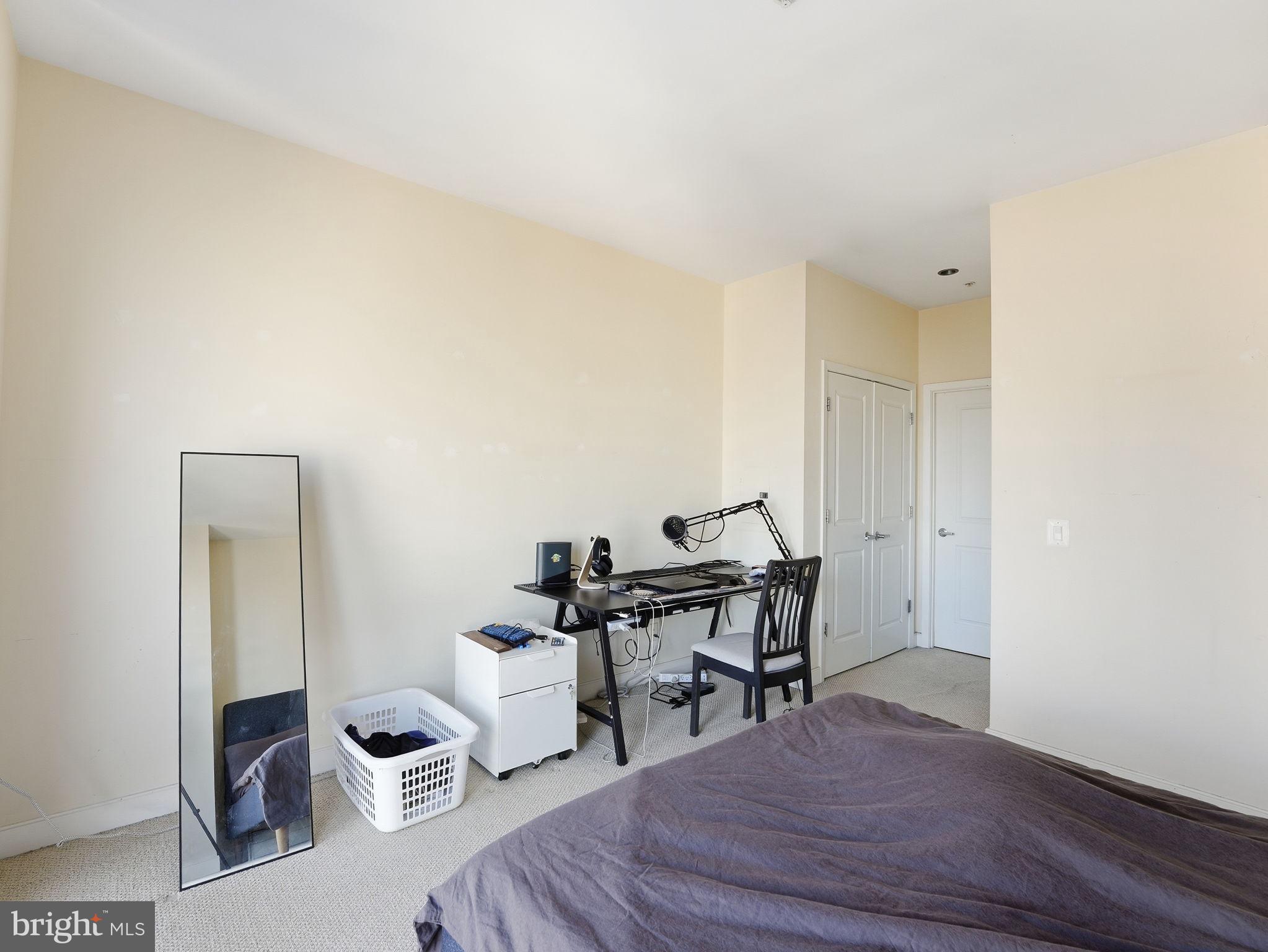 820 North Pollard Street, Unit 910 Arlington, VA 22203 - Photo 14 of 25