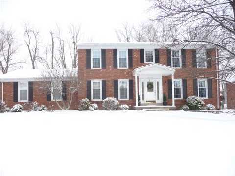 9204 Collingwood Road Louisville, KY 40299 - Photo 1 of 19 Primary Photo