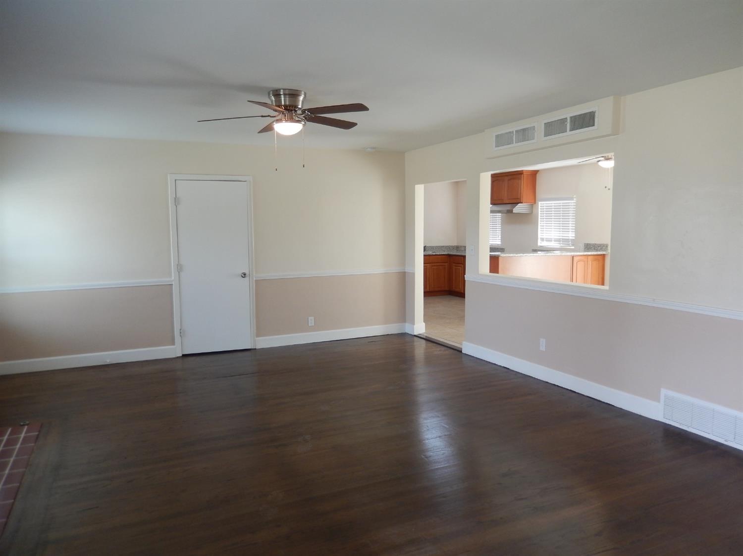 482 West Minarets Avenue Fresno, CA 93650 - Photo 12 of 14
