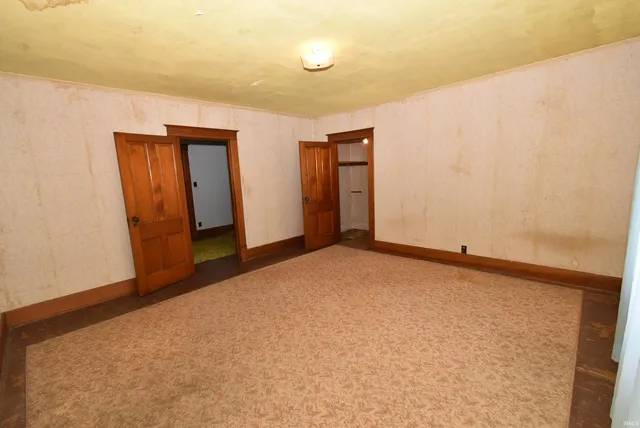 $175,000 | 407 South Center Street, Boswell, IN 47921