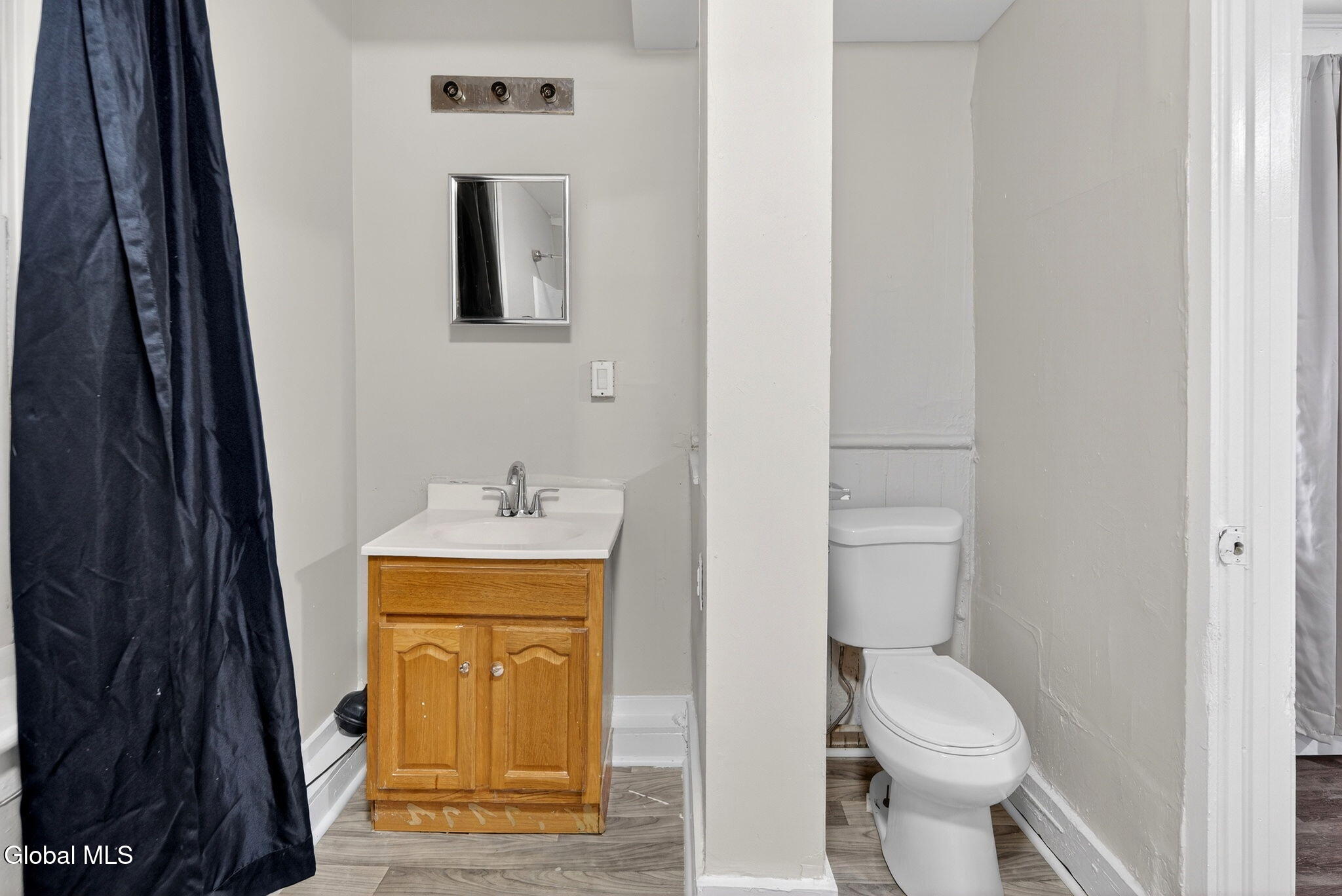 38 Tyler Street Troy, NY 12180 - Photo 20 of 28 Fourth Interior 11 of 19
