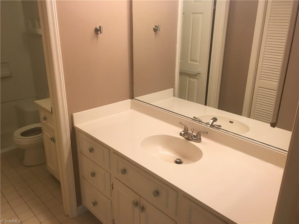 335 Robin Road Mount Airy, NC 27030 - Photo 14 of 19 Gallery Image 14