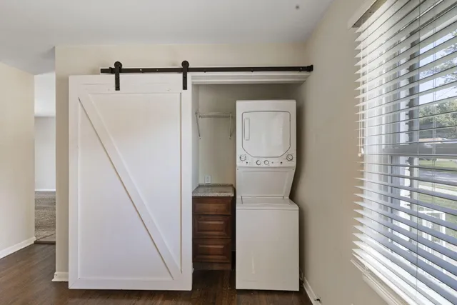 $2,350 | 2948 Elmwood Street, Portage, IN 46368