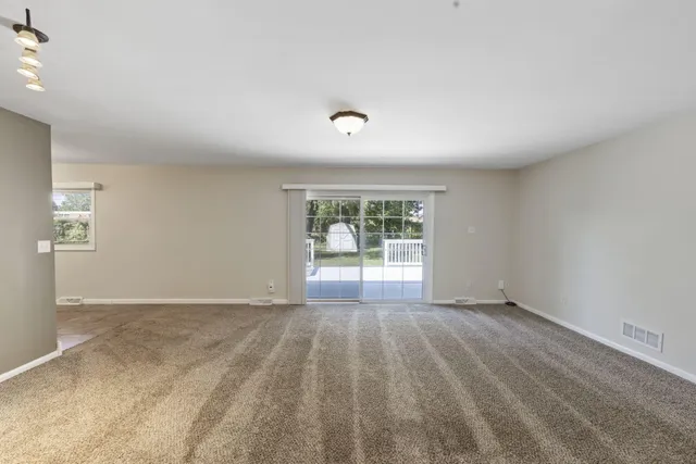 $2,350 | 2948 Elmwood Street, Portage, IN 46368