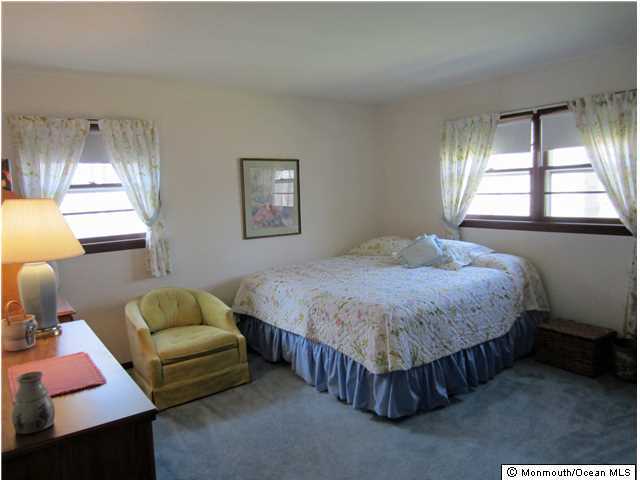 92 Galloping Hill Road Colts Neck, NJ 07722 - Photo 8 of 13 Additional Photo