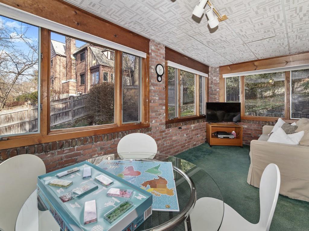 61 Oldham Road Newton, MA 02465 - Photo 8 of 23