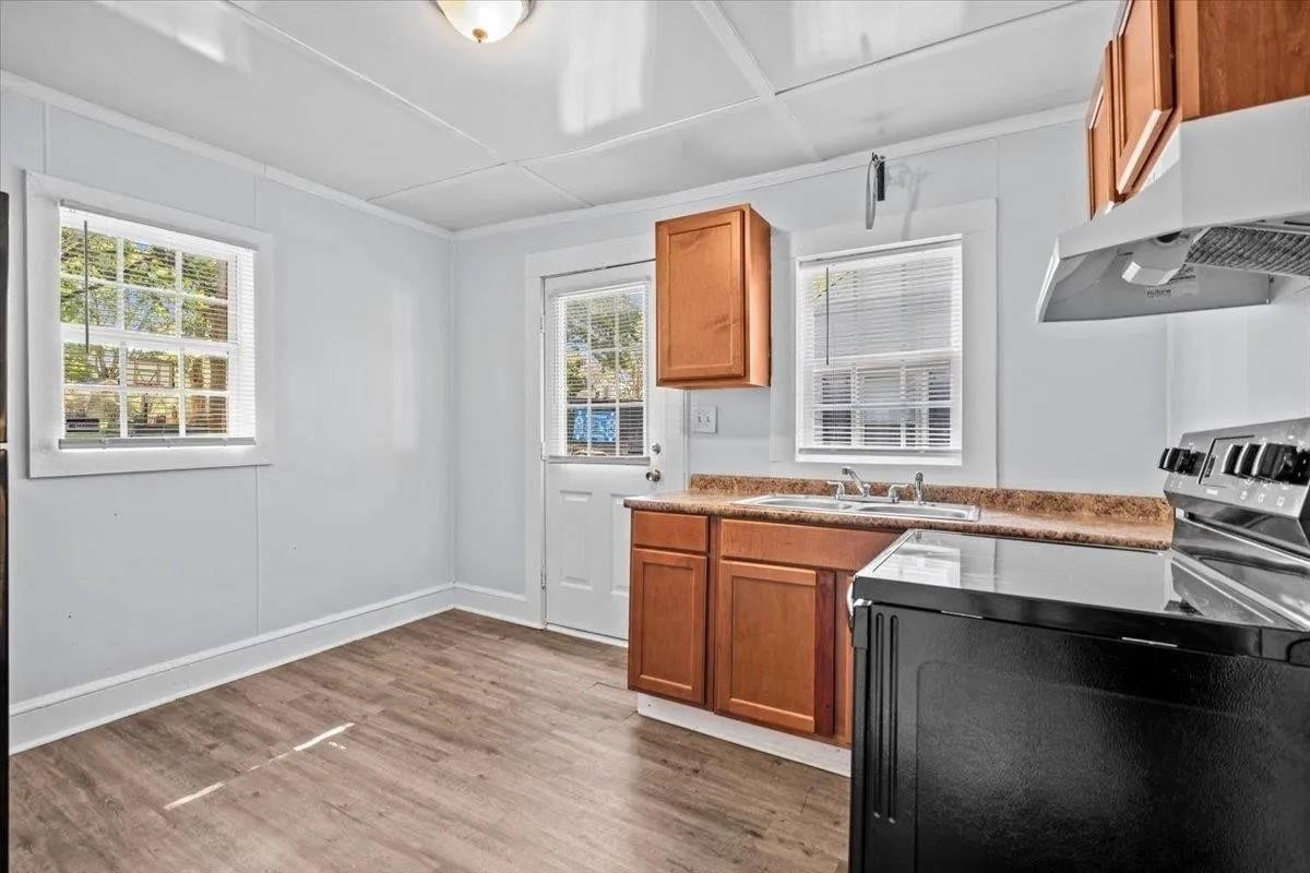 146 White Oak Road Spartanburg, SC 29301 - Photo 7 of 27