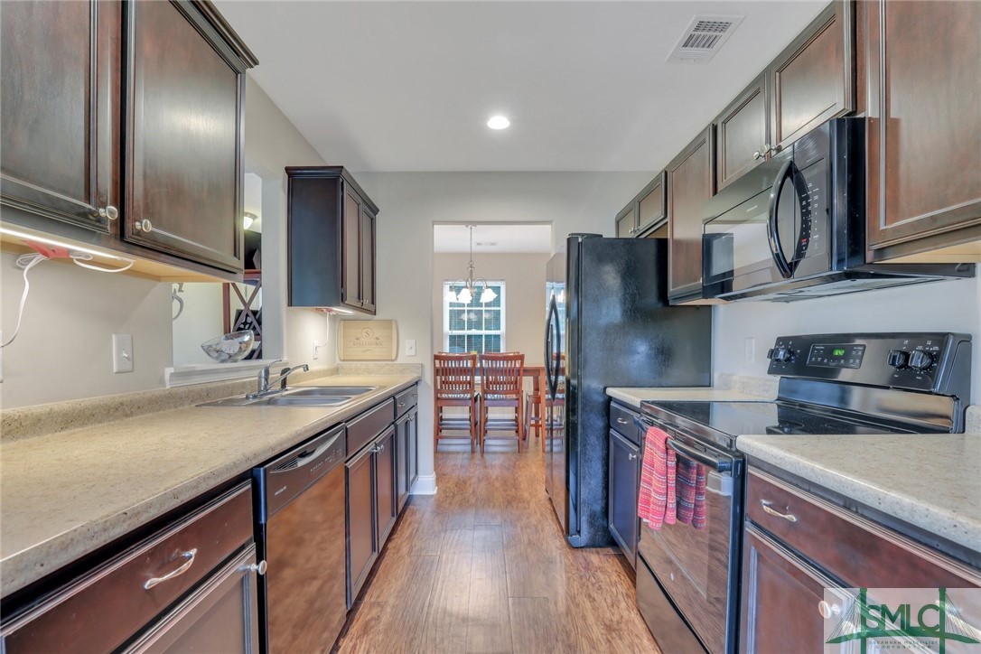 207 Blackwater Way Springfield, GA 31329 - Photo 15 of 35