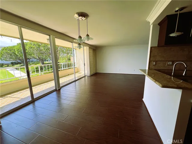 $1,295,000 | 32759 Seagate Drive, Unit 108, Rancho Palos Verdes, CA 90275