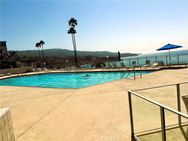 $1,295,000 | 32759 Seagate Drive, Unit 108, Rancho Palos Verdes, CA 90275