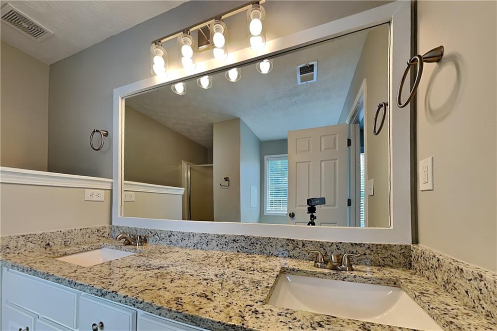 70 Leighs Grove Way Grayson, GA 30017 - Photo 10 of 20