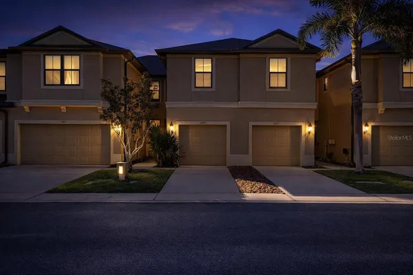 $2,900 | 5167 Bay Isle Circle, Clearwater, FL 33760