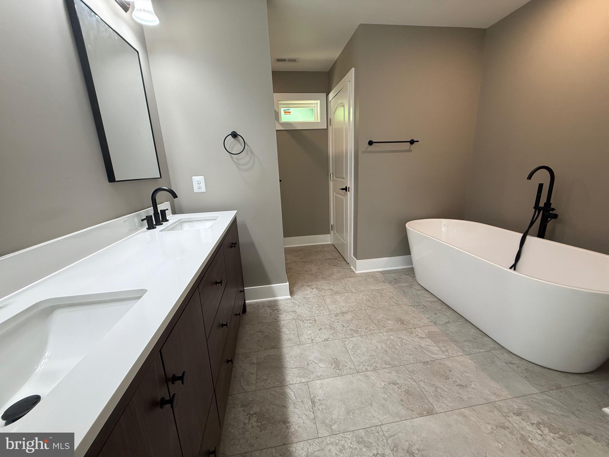 48236 Beachville Road St. Inigoes, MD 20684 - Photo 11 of 17