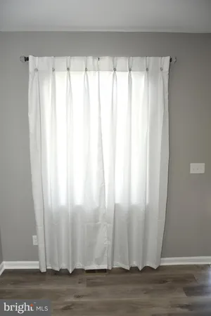 $1,600 | 2225 West Baltimore Street, Baltimore, MD 21223