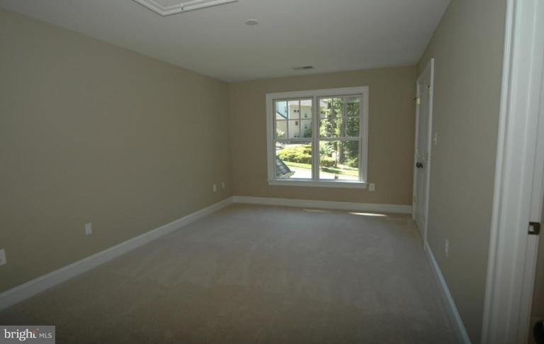 10203 Browns Mill Road Vienna, VA 22182 - Photo 6 of 30 Bedroom #2